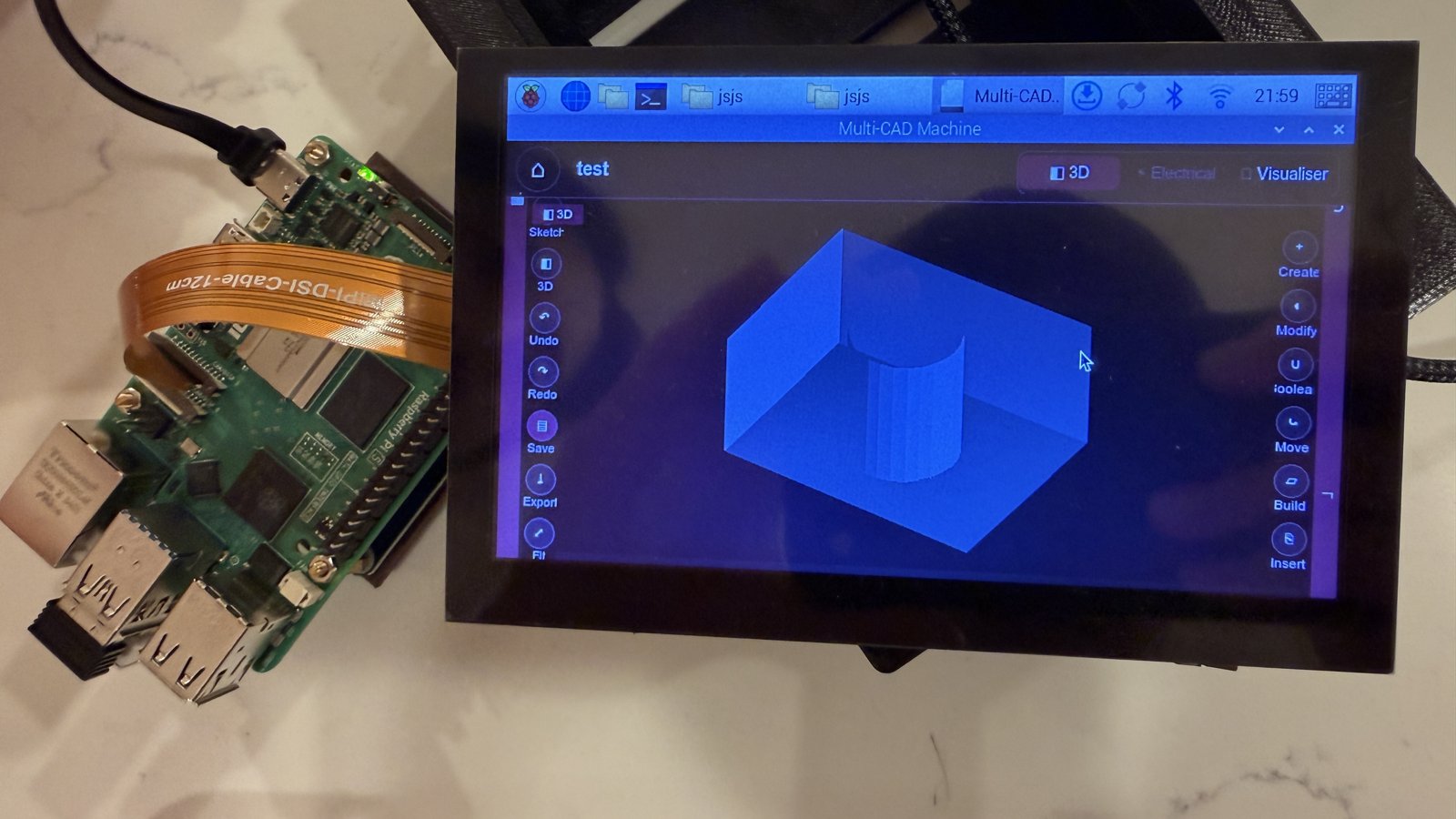 The 3D design software on the touchscreen